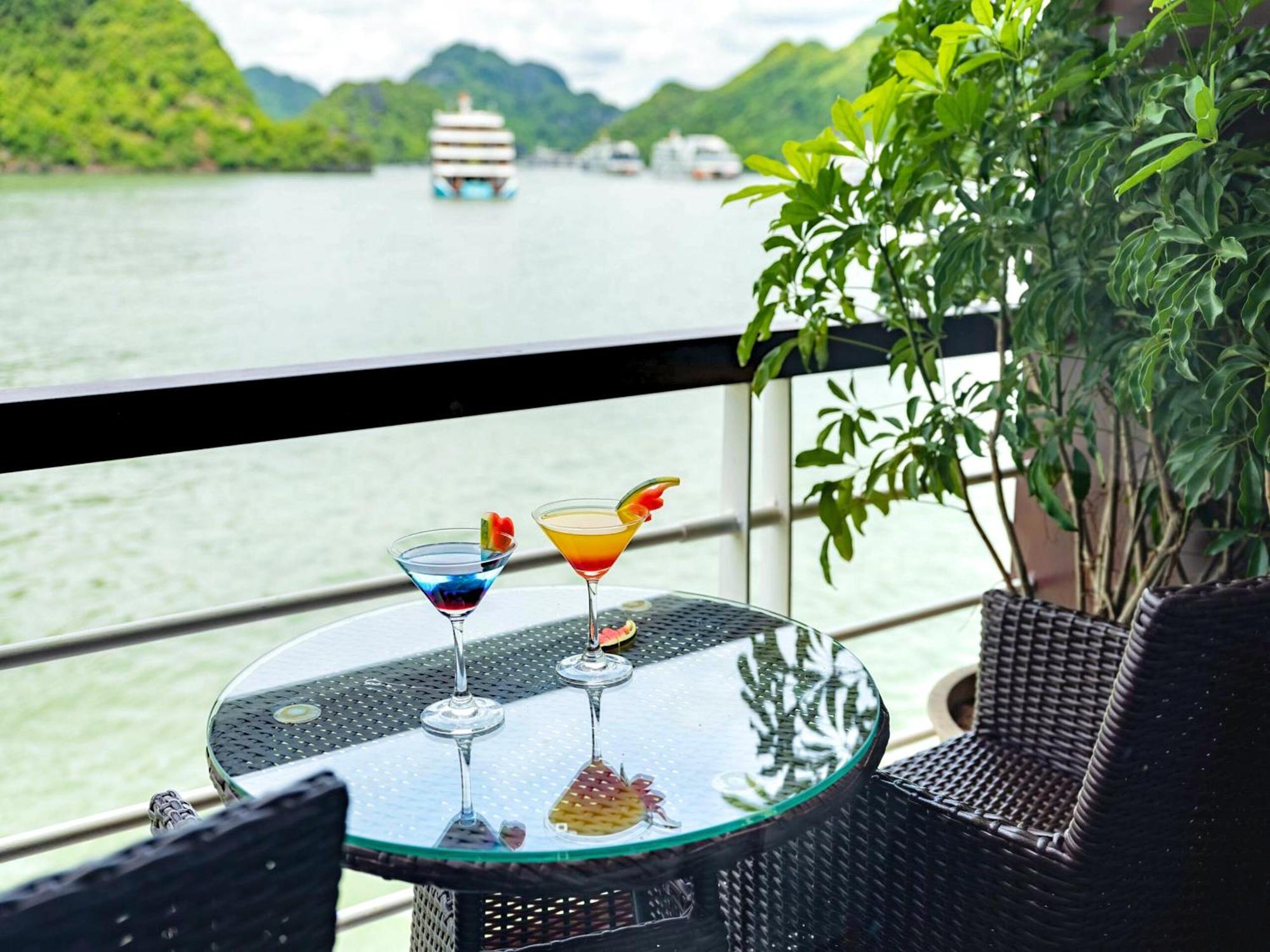 Hotel Le Journey Elegance Cruise Ha Long Exteriér fotografie